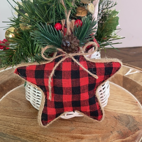 Buffalo plaid Star Christmas tree ornament NEW - Picture 7 of 9
